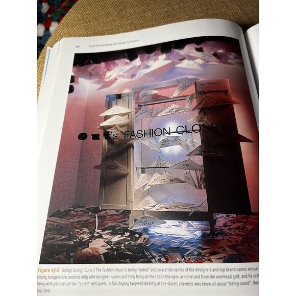 Visual Merchandising and Display 5th Edition by Martin M. Pegler (2006,... - Picture 7 of 15